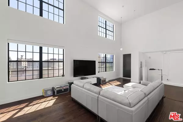 Los Angeles, CA 90014,746 S Los Angeles ST #1201