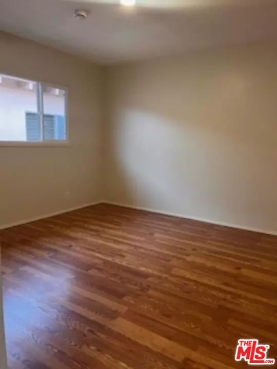 Inglewood, CA 90303,2635 W Imperial HWY #5