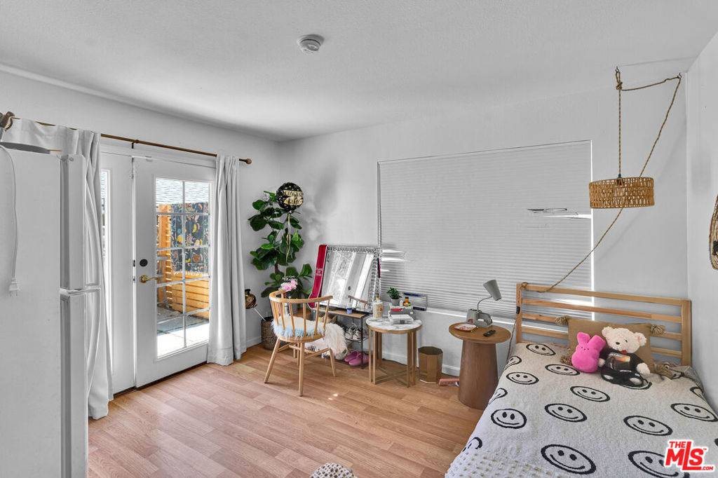 Agoura Hills, CA 91301,3952 Patrick Henry PL