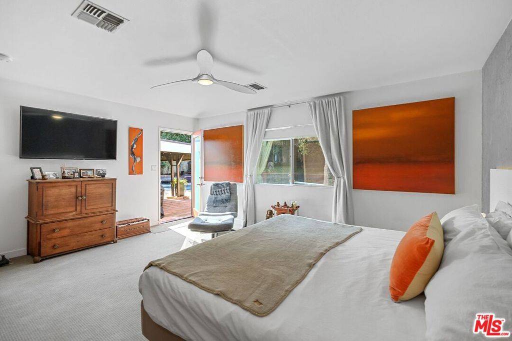 Sherman Oaks, CA 91401,5507 Van Noord AVE