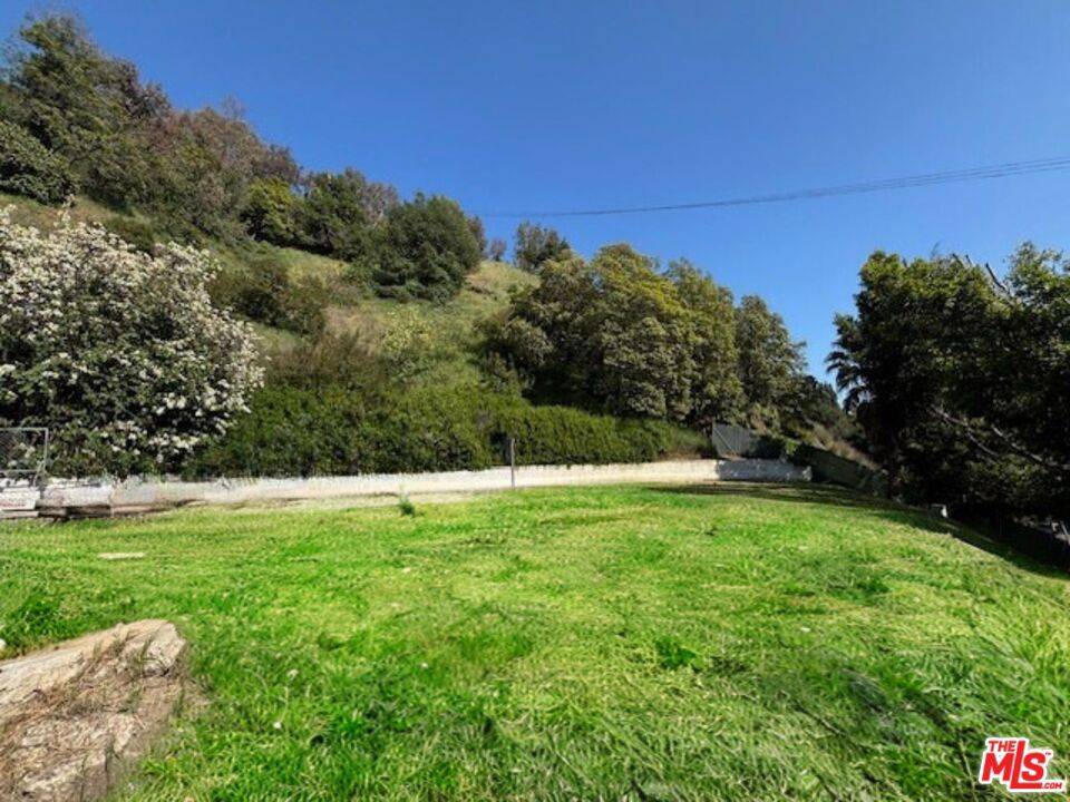 1322 Benedict Canyon DR, Beverly Hills, CA 90210