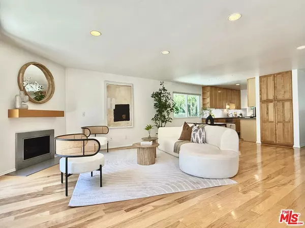 2016 Euclid ST #15, Santa Monica, CA 90405