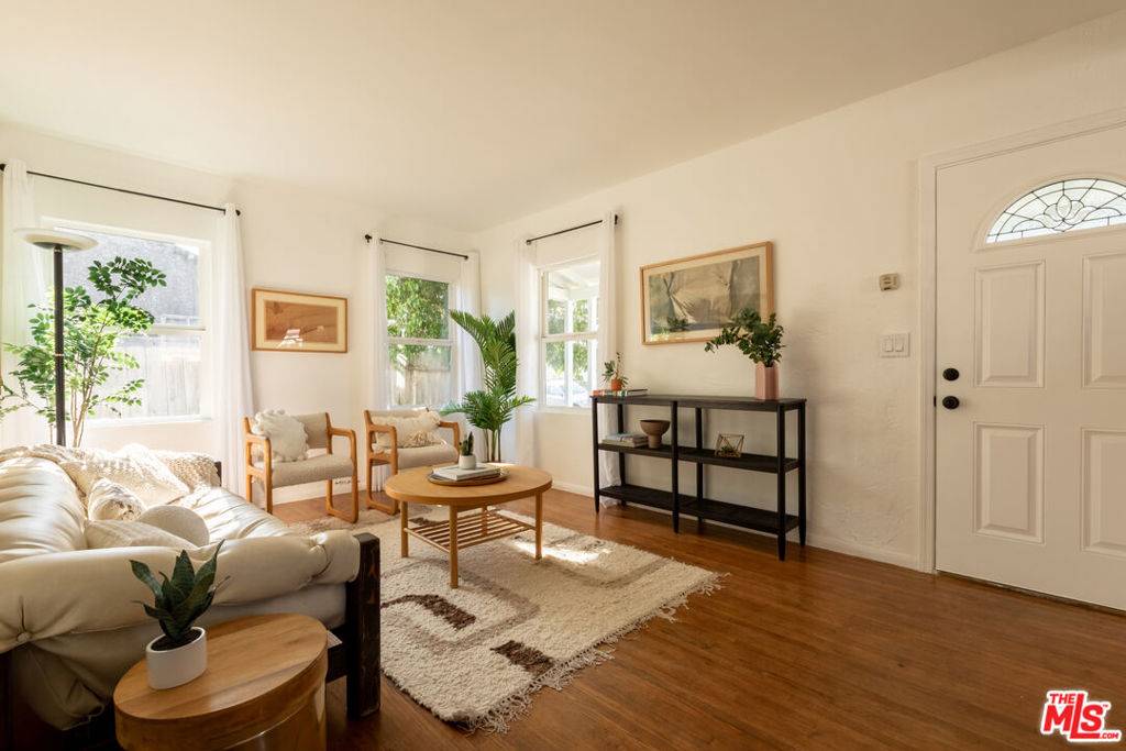 2722 Marine AVE, Gardena, CA 90249