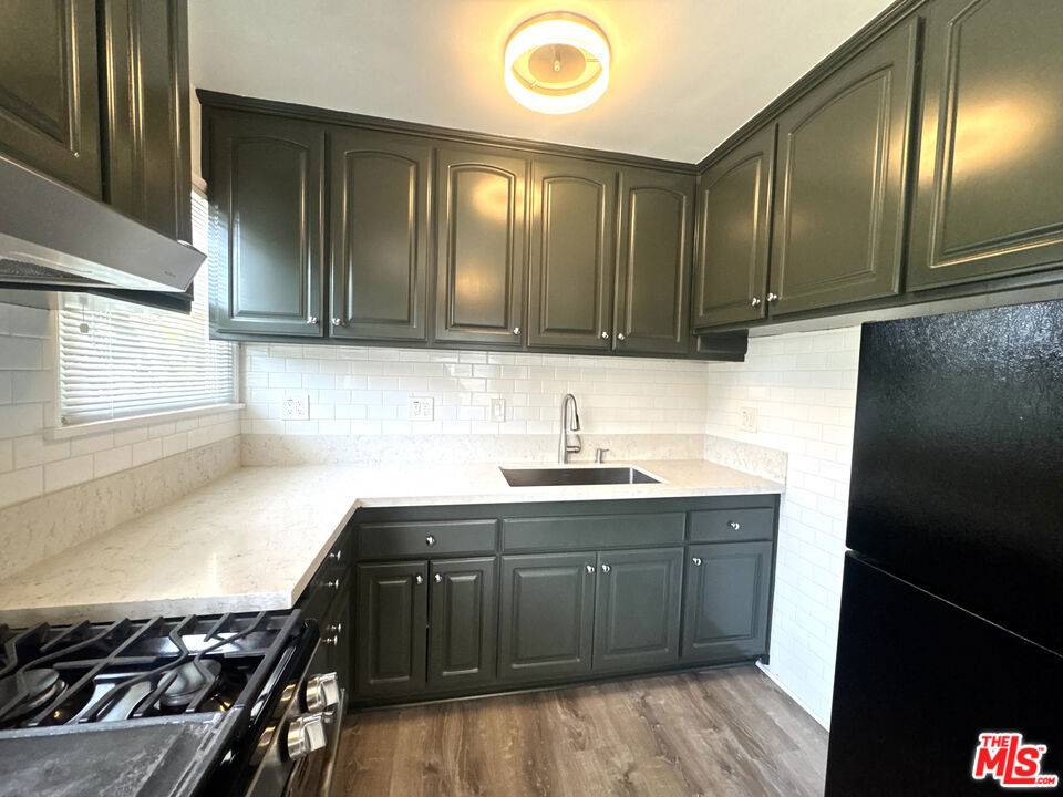 Culver City, CA 90230,5153 Overland