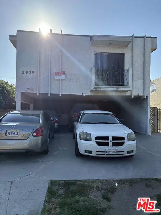 Los Angeles, CA 90016,2939 S Orange DR