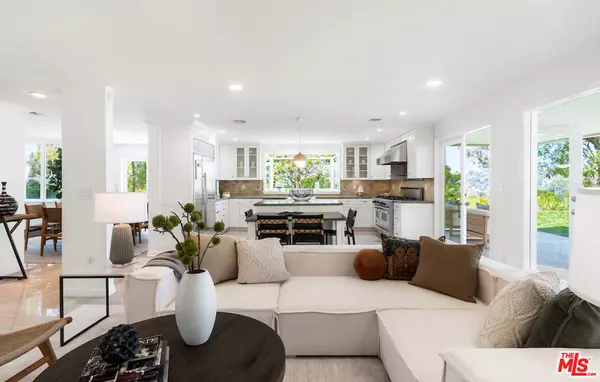Beverly Hills, CA 90210,3171 Toppington DR