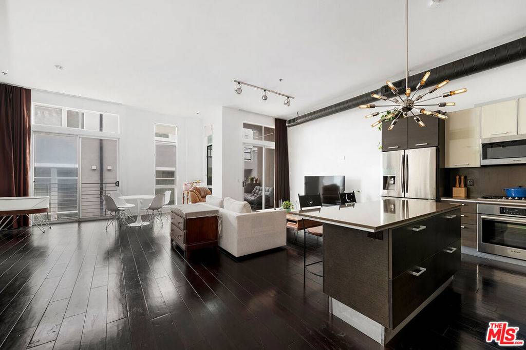 13320 Beach AVE #306, Marina Del Rey, CA 90292