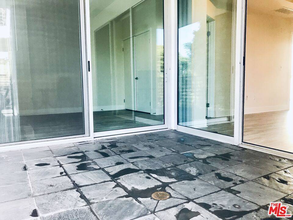 Santa Monica, CA 90401,1241 5Th ST #201