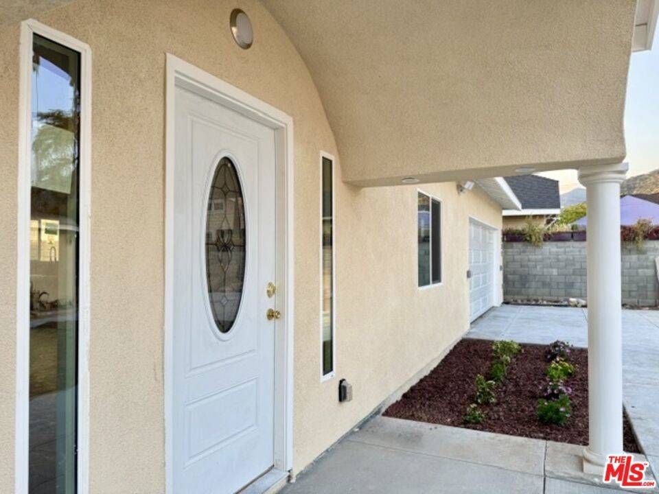 Azusa, CA 91702,1221 N Azusa AVE
