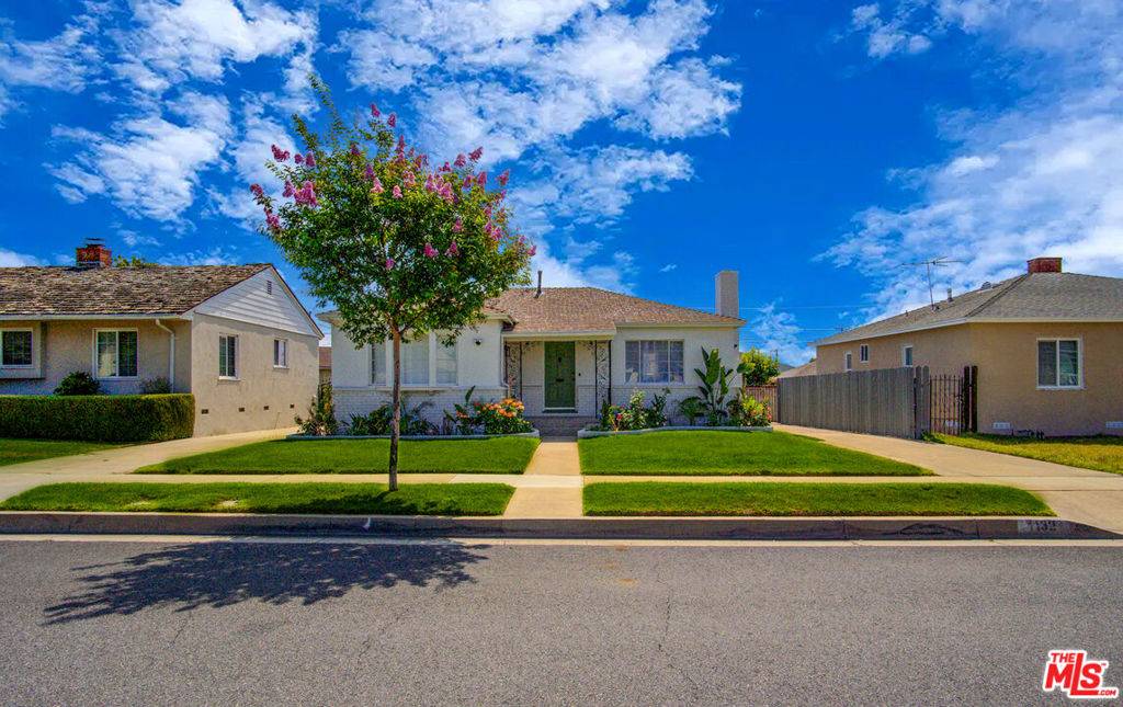 Alhambra, CA 91801,1132 Azalea DR