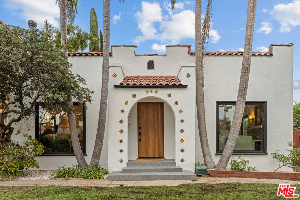 722 N La Jolla AVE, Los Angeles, CA 90046