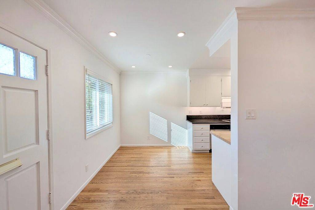 Santa Monica, CA 90405,224 Bicknell AVE #B