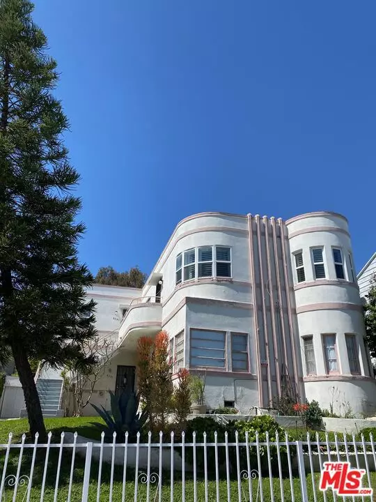 837 N Alexandria AVE #1/2, Los Angeles, CA 90029