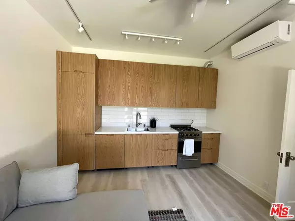 Venice, CA 90291,708 6th Ave