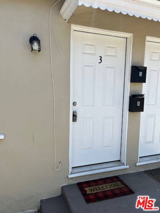 Los Angeles, CA 90066,12022 W Washington BLVD #1