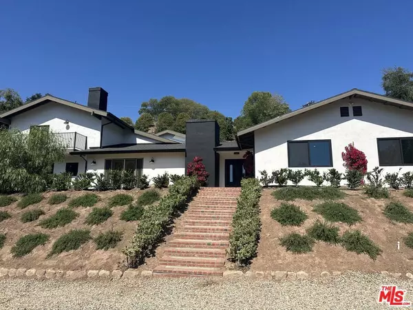 1131 Rancho DR, Ojai, CA 93023