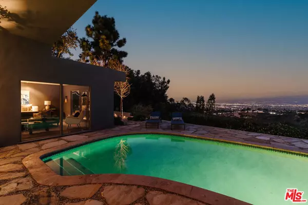 Los Angeles, CA 90046,8559 Edwin DR