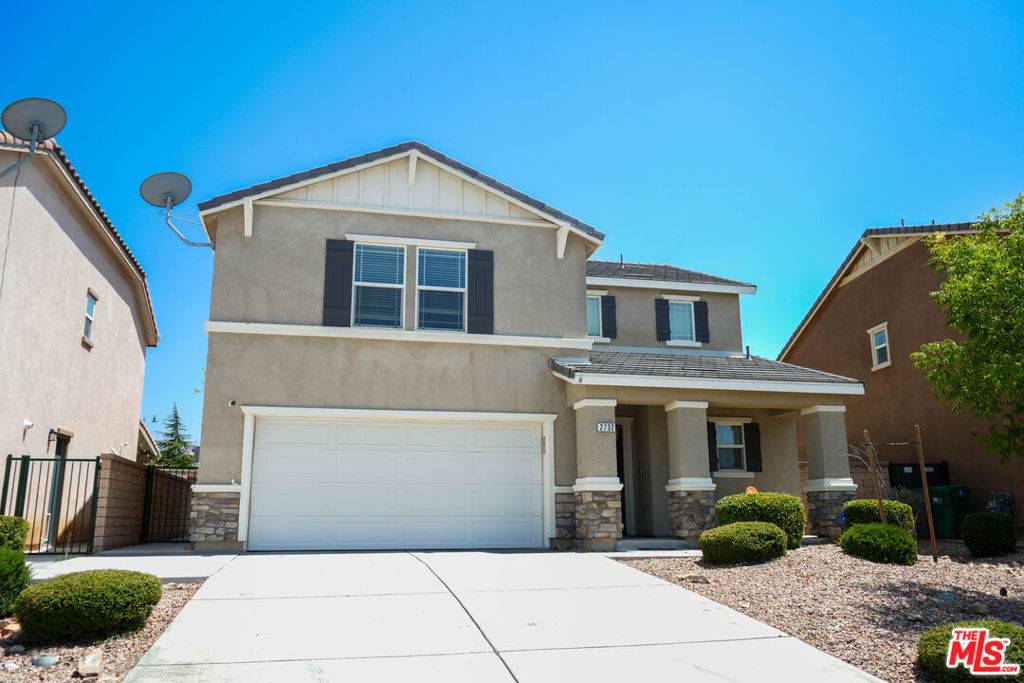 2732 Hemlock RD, Palmdale, CA 93551