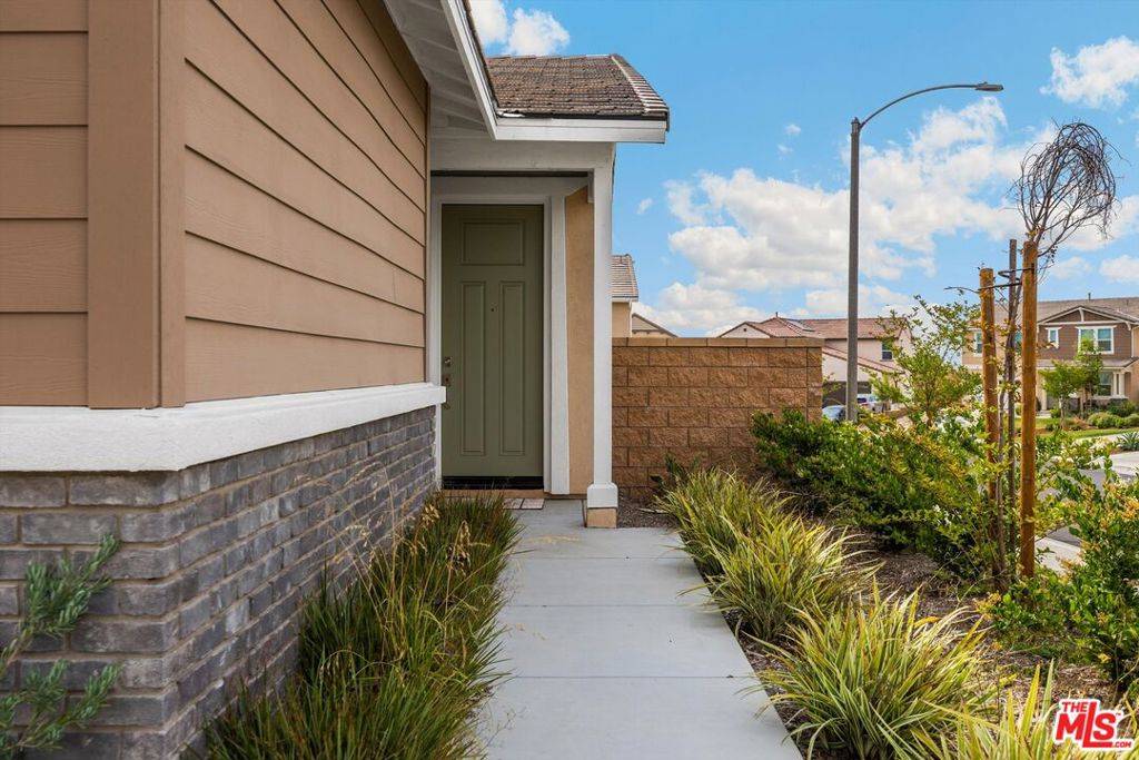 Rialto, CA 92377,519 Tucker AVE