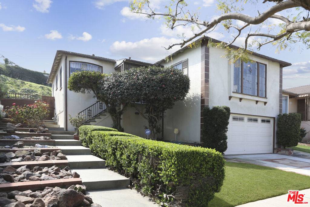 2504 W 101ST ST, Inglewood, CA 90303
