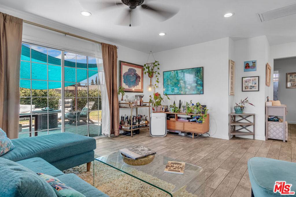 Sun Valley, CA 91352,7907 Klump AVE