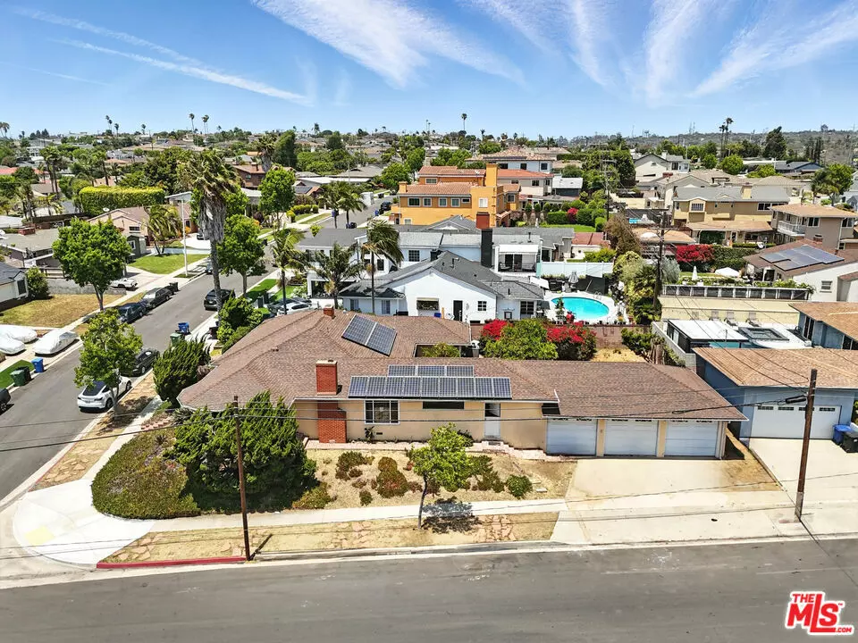 Los Angeles, CA 90056,5644 S Garth AVE