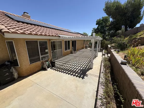 Palmdale, CA 93551,3202 Angeleno PL