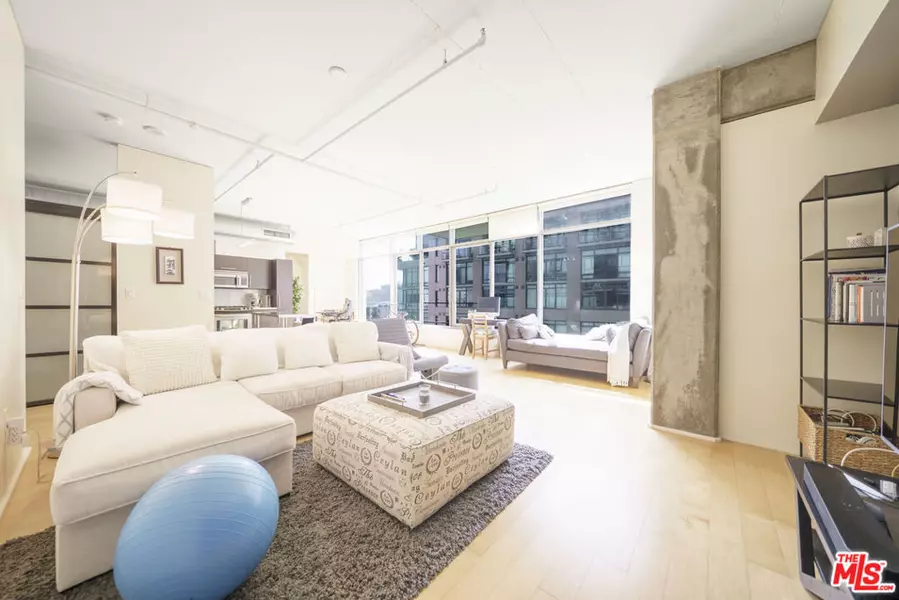 1100 S Hope ST #1009, Los Angeles, CA 90015