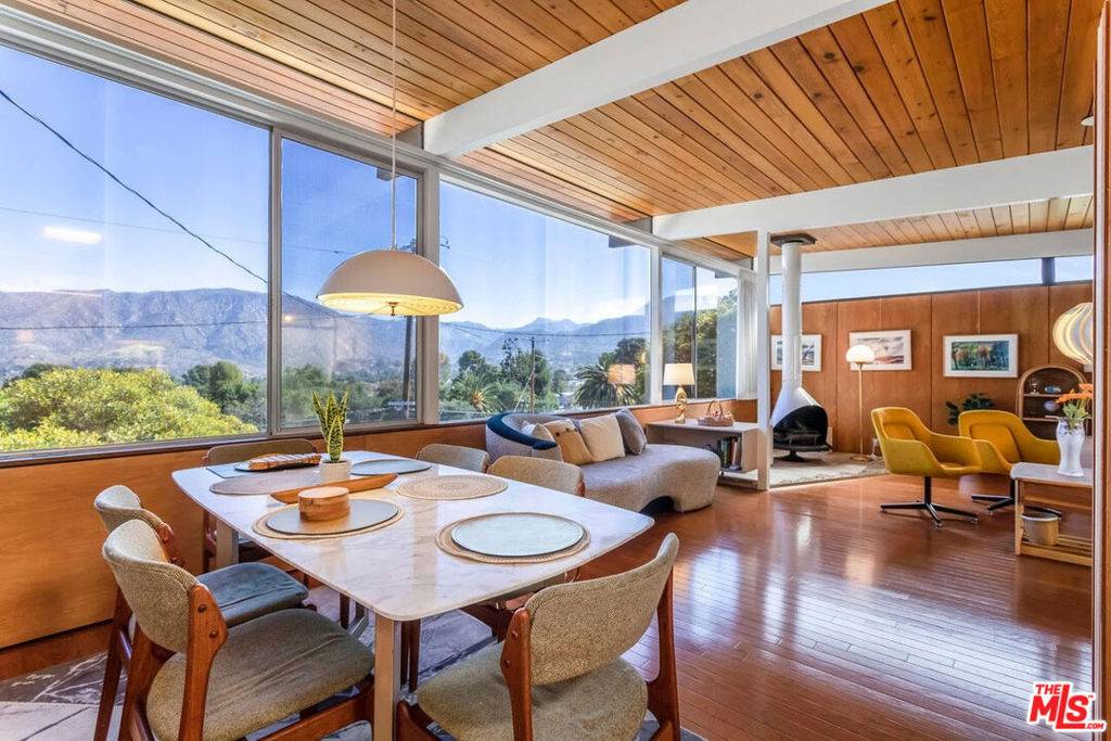 Sunland, CA 91040,8554 Day ST
