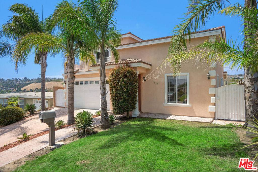 Torrance, CA 90505,5312 Doris WAY