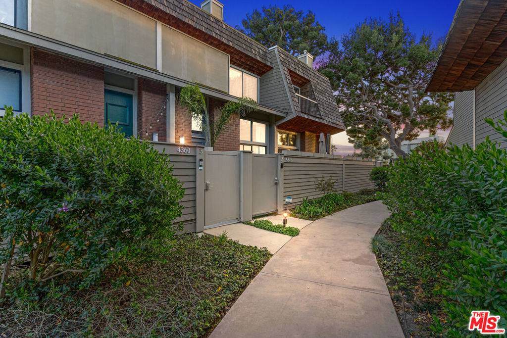 Marina Del Rey, CA 90292,4360 Glencoe AVE #2