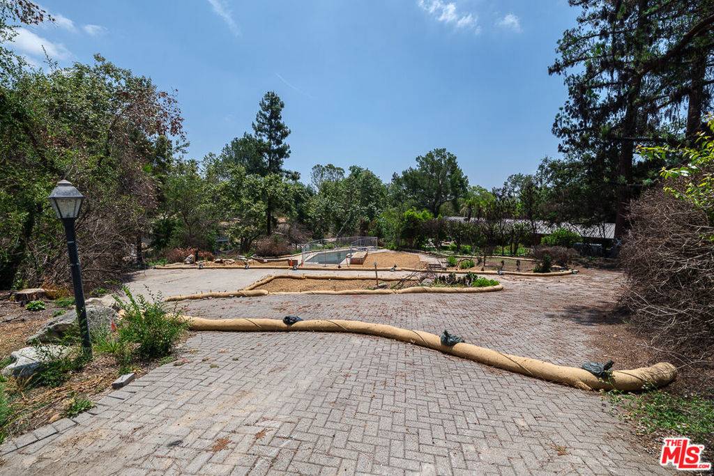 Altadena, CA 91001,1414 E Palm ST