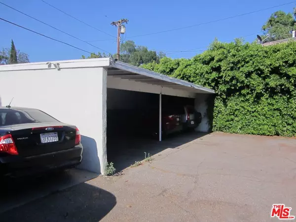 Panorama City, CA 91402,14839 Blythe ST