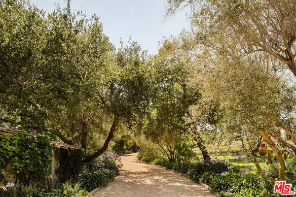 Santa Barbara, CA 93108,848 Picacho LN