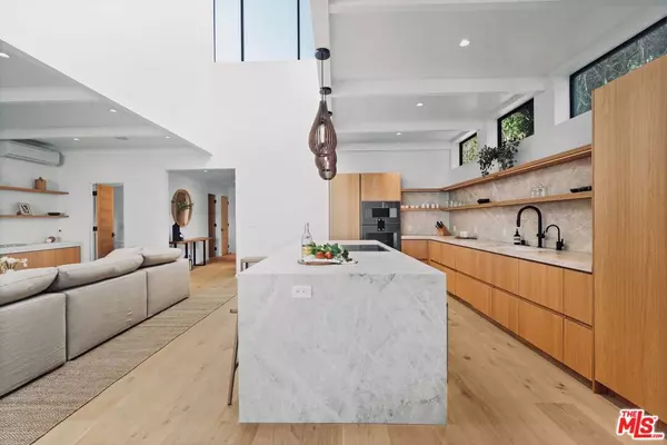 Malibu, CA 90265,31376 Broad Beach RD