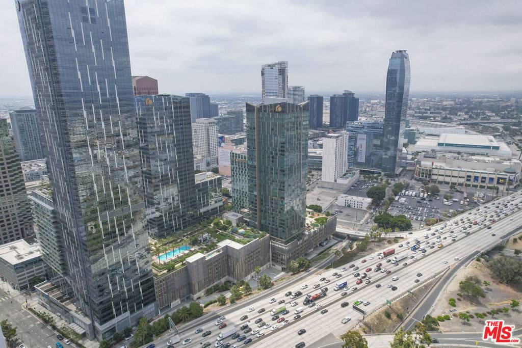 889 Francisco ST #709, Los Angeles, CA 90017