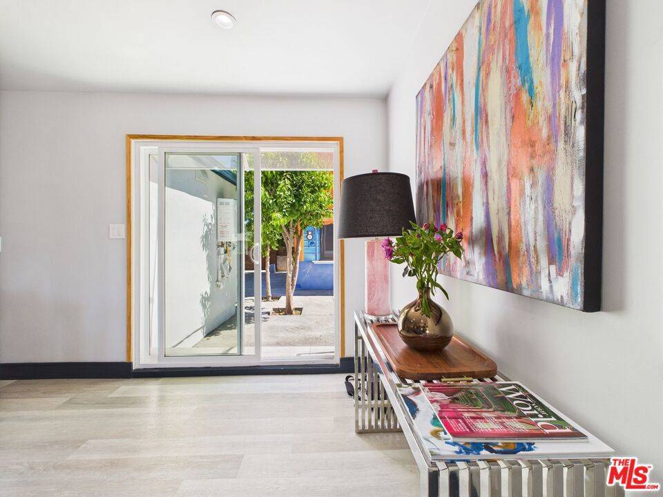Encino, CA 91316,17660 Martha ST