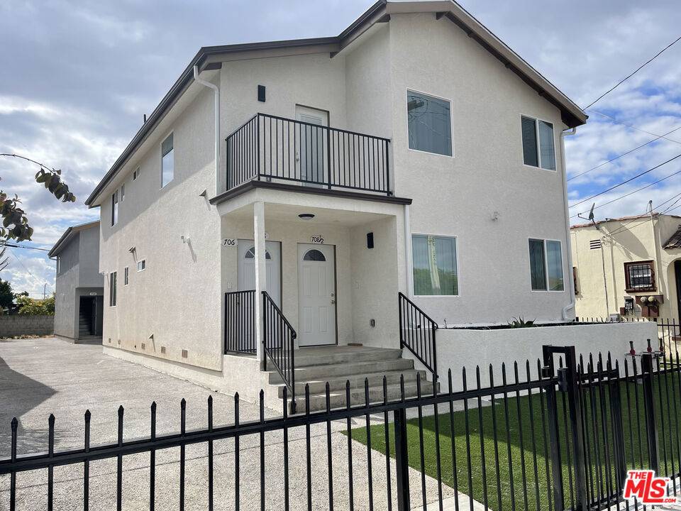 Los Angeles, CA 90037,708 w 50th ST