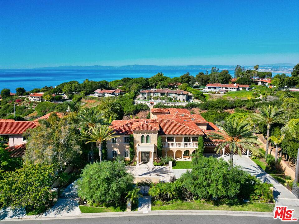 Palos Verdes Estates, CA 90274,1533 Via Lopez