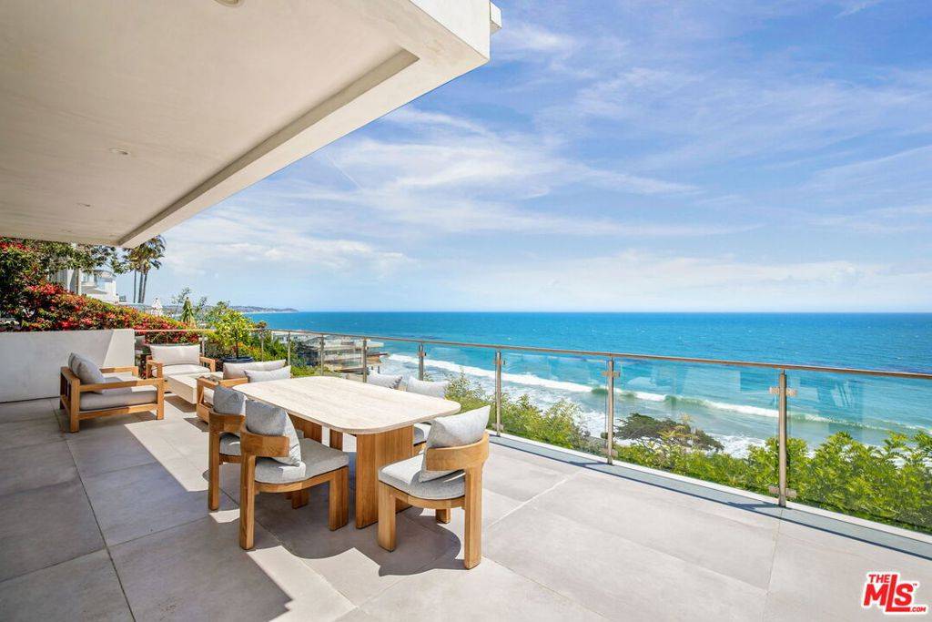 Malibu, CA 90265,31666 Broad Beach RD