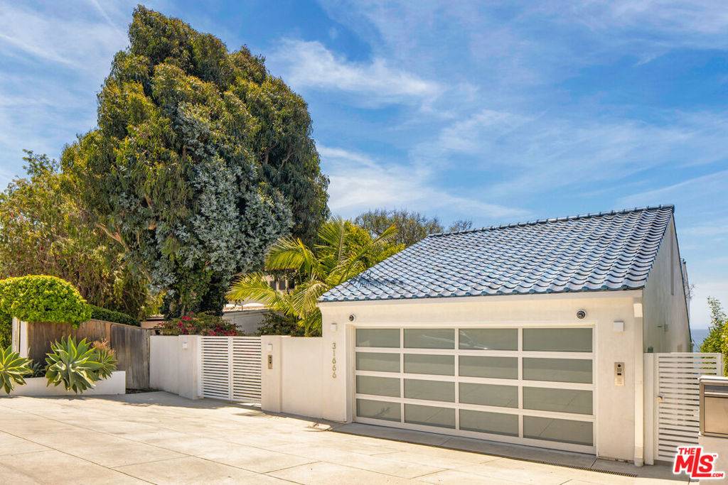 Malibu, CA 90265,31666 Broad Beach RD