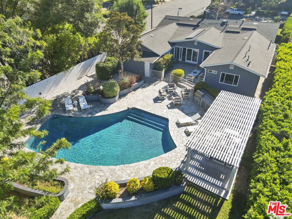 Woodland Hills, CA 91367,6002 Jumilla AVE