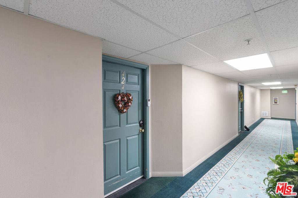 Downey, CA 90241,11410 Brookshire AVE #424