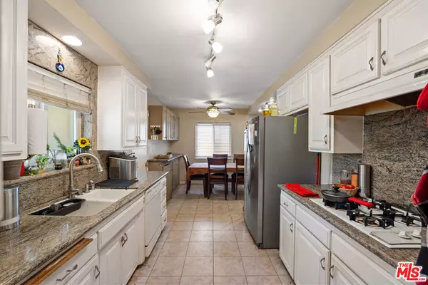 West Hills, CA 91304,22110 Michale ST