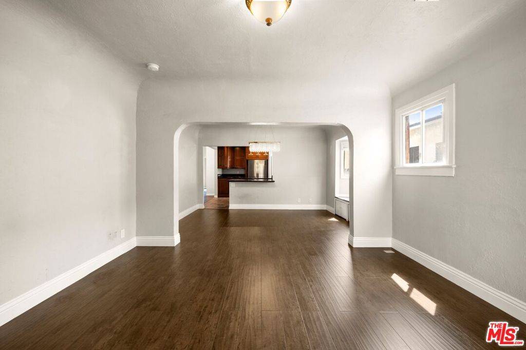Los Angeles, CA 90066,4334 Lyceum AVE