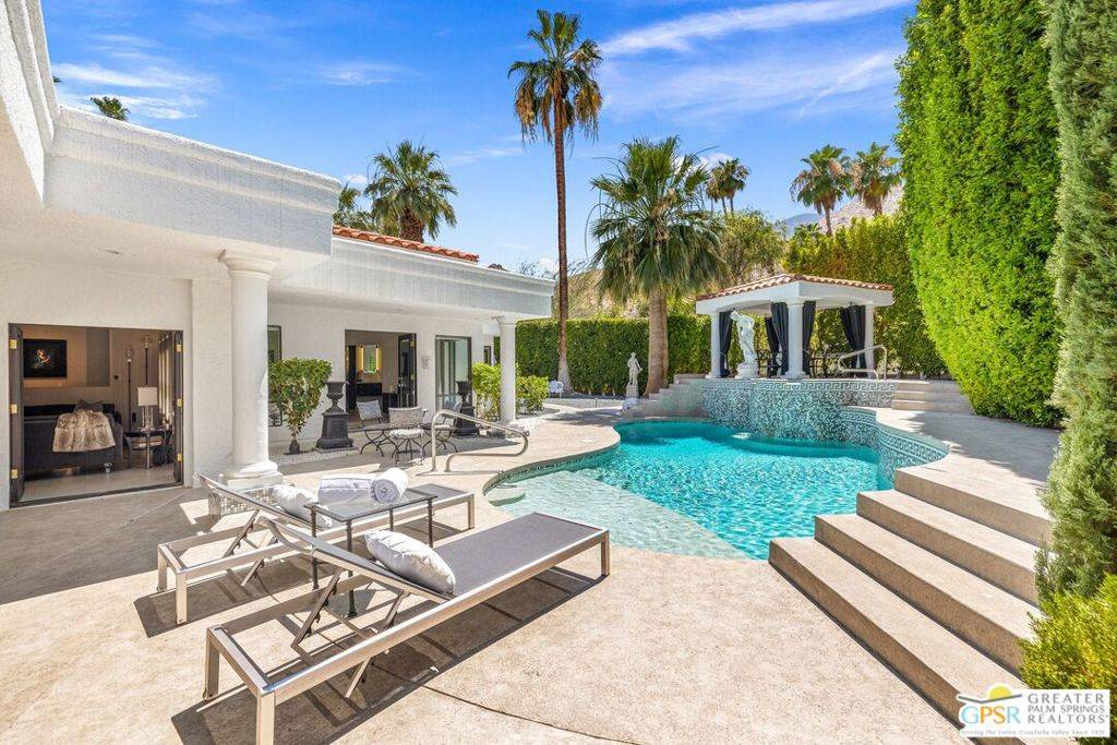 270 W Lilliana DR, Palm Springs, CA 92264