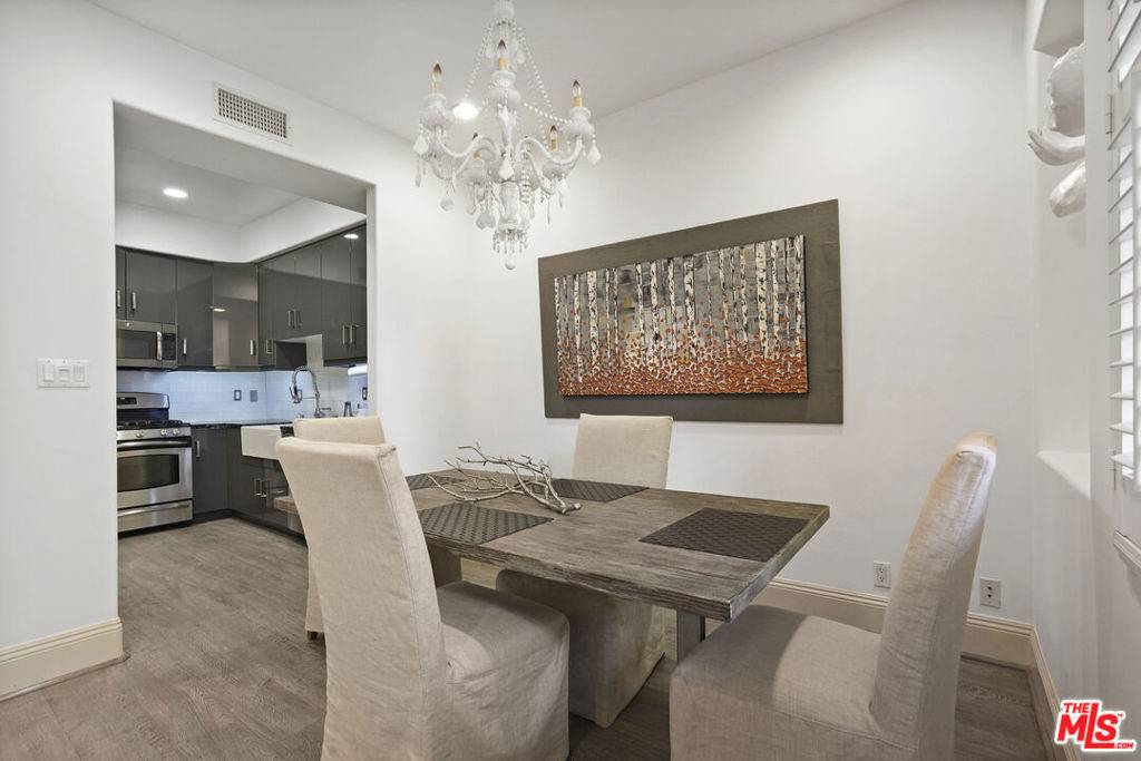 Pacific Palisades, CA 90272,16123 W Sunset BLVD #202
