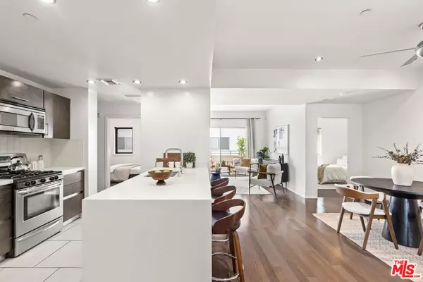 1700 Sawtelle BLVD #215, Los Angeles, CA 90025