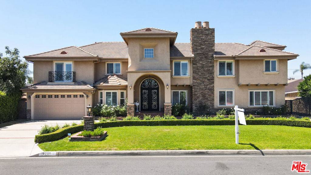 9251 La Reina AVE, Downey, CA 90240
