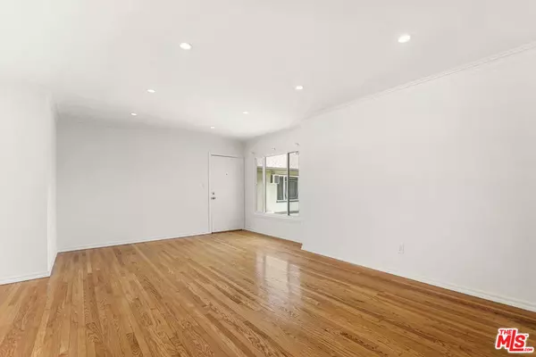 West Hollywood, CA 90046,1235 N Harper AVE #16